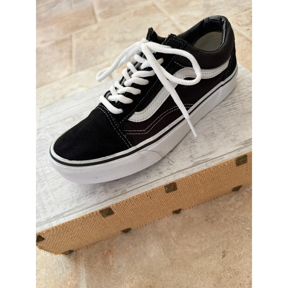 Vans Old Skool Black White Suede Canvas Skate Shoes Womens 7.5 Mens 6.0